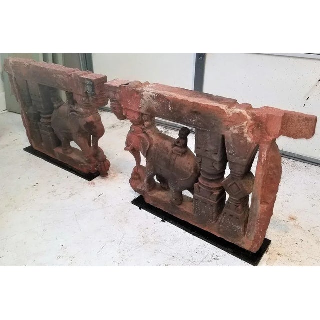 17c Se Asian Indian Pair of Brackets With Elephants and Mahuts For Sale - Image 4 of 13