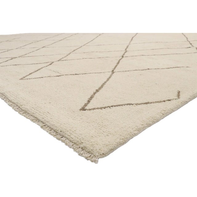 Contemporary Large Moroccan Area Rug with Cozy Organic Modern Style 10'00 x 13'06. Warm and inviting combined with cozy...