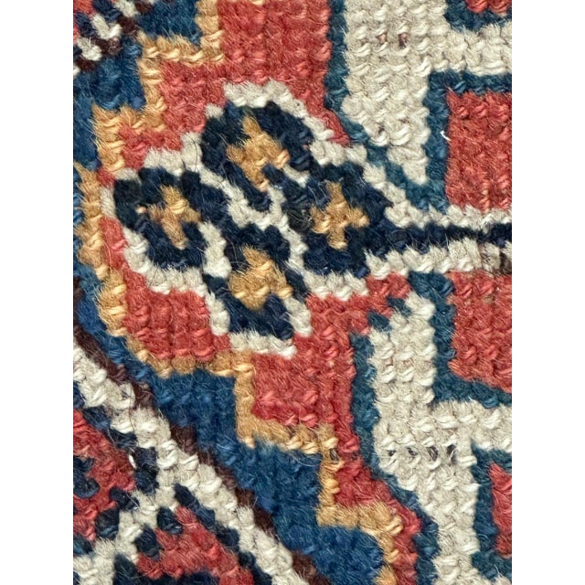 Small Bag Face Qashqai Rug, 1890s For Sale - Image 12 of 18