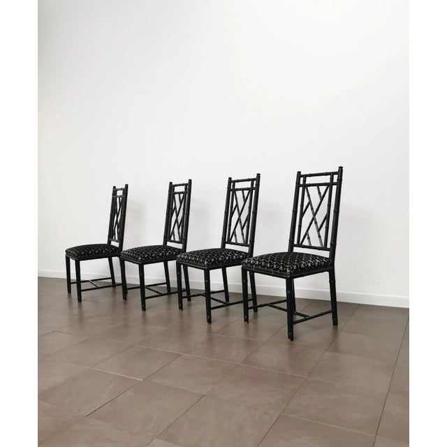 1980s Dining Chairs in Black Enameled Wood and Smooth Velvet, Italy, 1980s, Set of 4 For Sale - Image 5 of 13