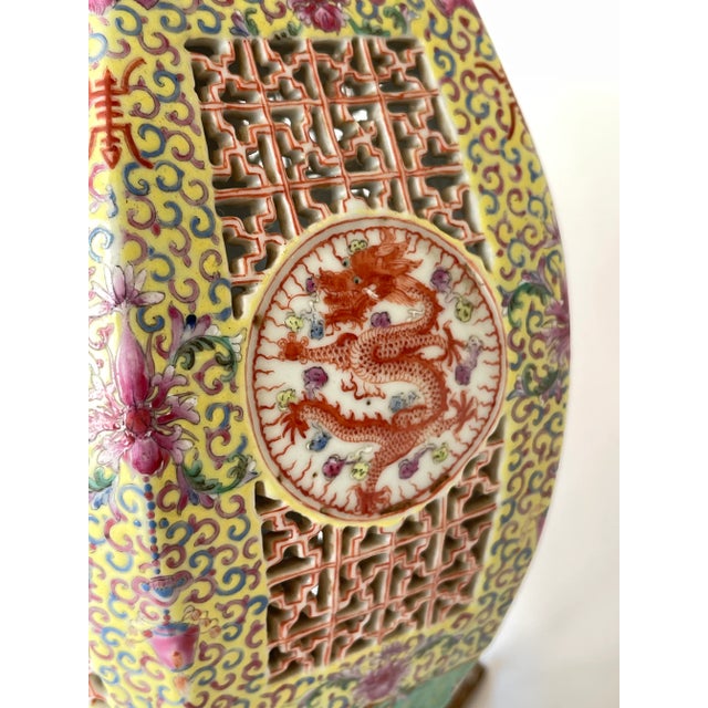 Light Yellow Antique Chinese Famille Rose Porcelain Imperial Dragon Wedding Lantern Lamp For Sale - Image 8 of 10
