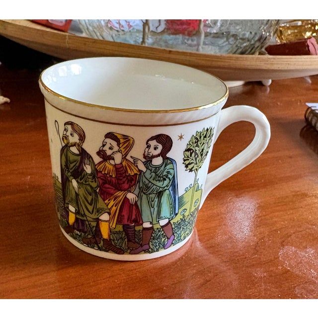 Royal Doulton 1982 Royal Doulton “ the Annunciation” and “ the Shepherds in the Fields”. Limited Edition Mugs - a Pair For Sale - Image 4 of 5