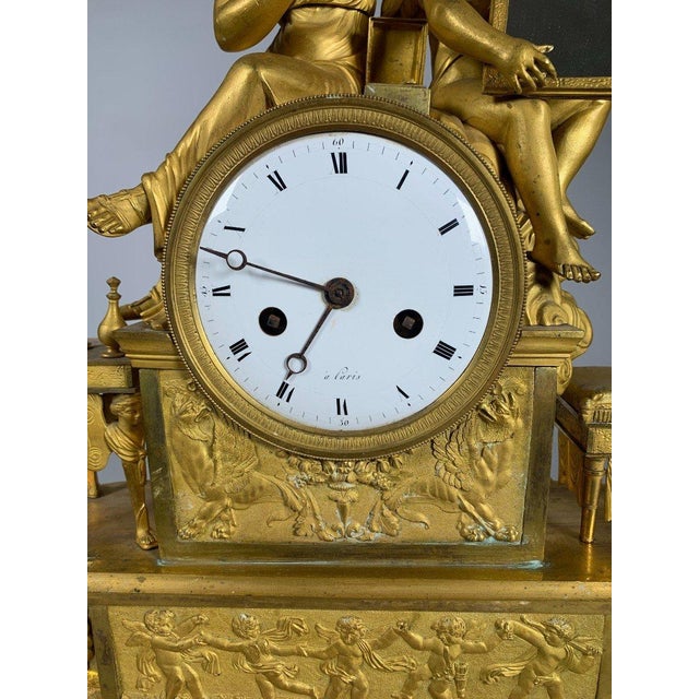 Important Empire/Directoire period clock, late 18th - early 19th century, gilt bronze For Sale - Image 4 of 12