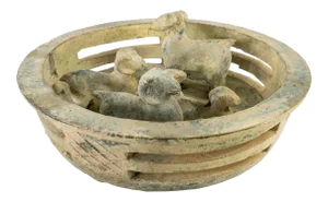 Chinese Han or Ming Style Pottery Model