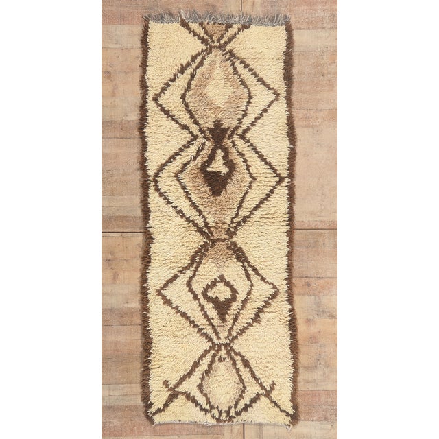 Vintage Azilal Moroccan Rug, 02'09 X 07'03 For Sale - Image 10 of 11