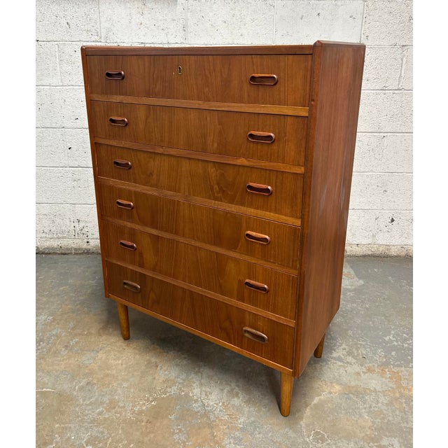 Mid-Century Modern 1960s Danish Mid Century Modern Teak 6 Drawer Tall Chest of Drawers For Sale - Image 3 of 9