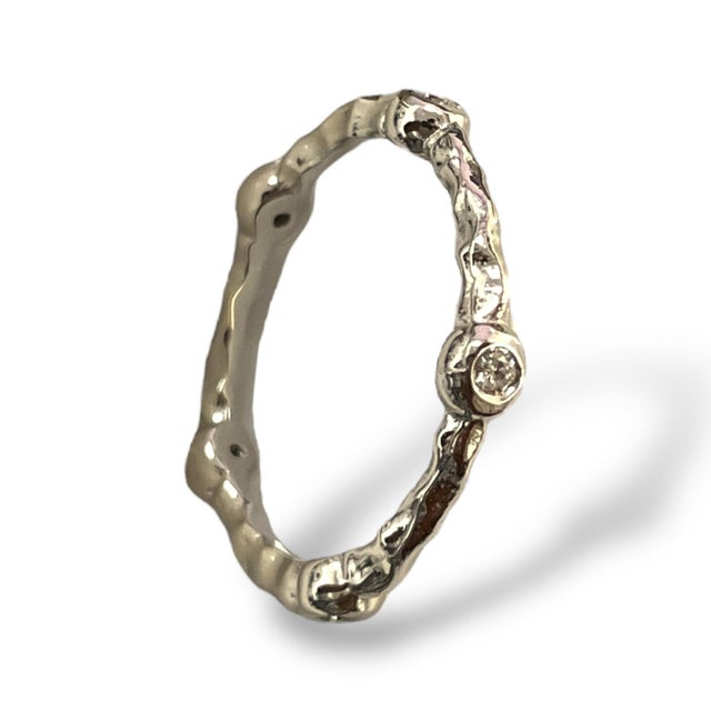 Textured 14k Gold Ring With 0.15 TCW Dazzling Diamonds, Size 6.5 For Sale - Image 4 of 7