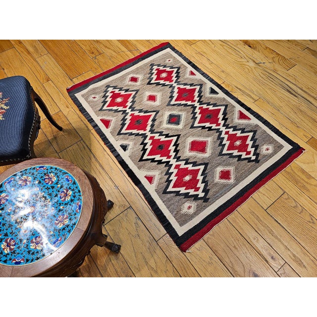 Vintage Native American Navajo Rug, Wool & Cotton, Geometric Eye Dazzler Pattern, 3x5 For Sale - Image 12 of 13