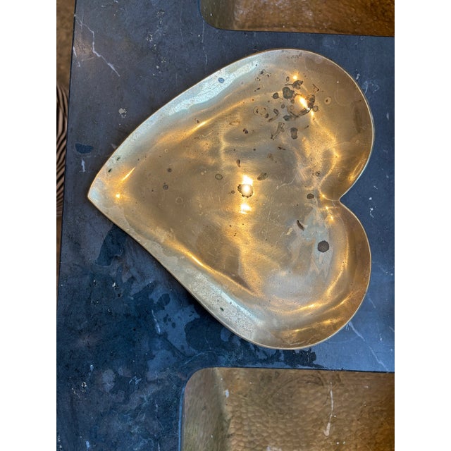 Sophisticated and fun. Such an easy piece for a bedside table, bathroom counter or anywhere you want to elegantly show off...