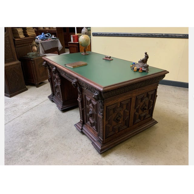 Age: circa 1880 Wood type: solid oak Condition: very good, meticulously maintained, and ready-to-use original condition...