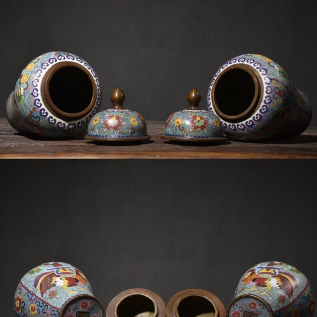 Pair of Vintage Chinese Cloisonné "Rooster & Flowers" Ginger Jars For Sale In Los Angeles - Image 6 of 8