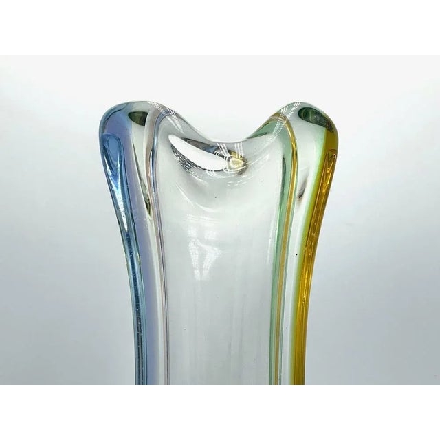 1960s Rhapsody Glass Swan attributed to Frantisek Zemek for Sklan Mstisov, 1960s For Sale - Image 5 of 7