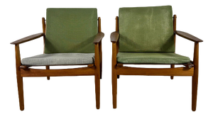 Mid-Century Modern Danish Teak Armchairs with Cushions, 1960, Set of 2
