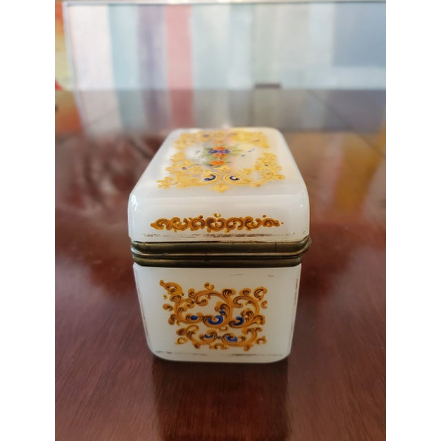 Art Nouveau Antique 150 Years Old Moser Bohemian Glass Opaline Jewelry Box For Sale - Image 3 of 9