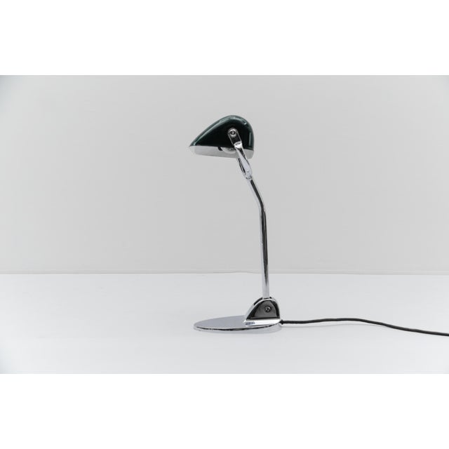 Forest Green Bauhaus Chrome and Green Enamel Banker Lamp by Jacobus, 1930s For Sale - Image 8 of 18