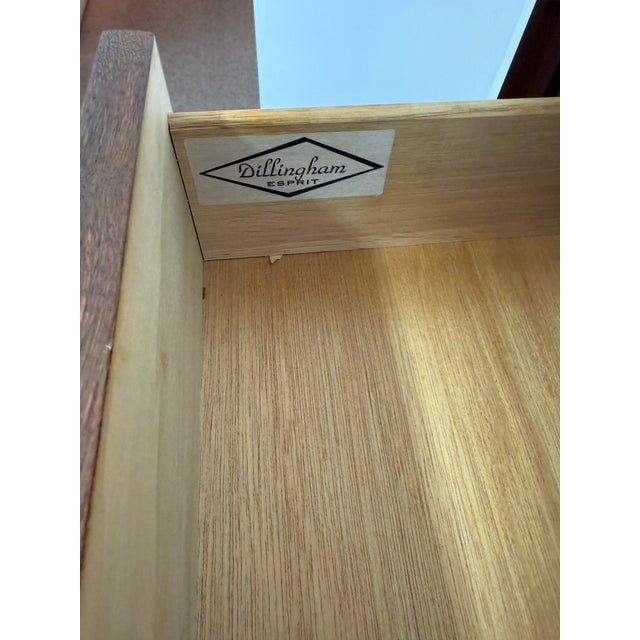 Wood Merton Gershun for Dillingham Esprit Walnut 5-Drawer Highboy Dresser – Mid-Century Modern Tallboy. For Sale - Image 7 of 8