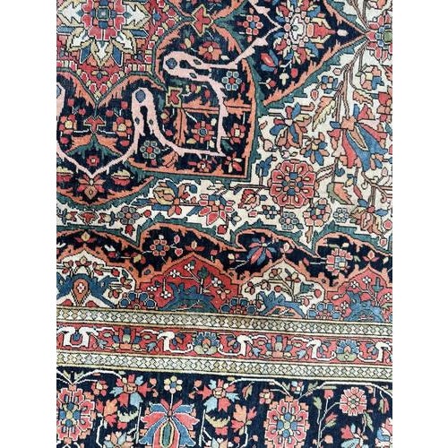 Antique Mohtasham Rug, 1920s For Sale - Image 15 of 18