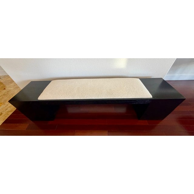 Modern Attributed J Alexander Furniture Bouclé Bed Bench – Modern Architectural Statement Piece For Sale - Image 3 of 5