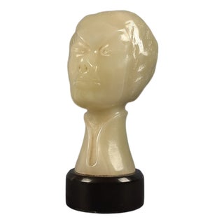 Vintage Stylized Woman's Head Sculpture in Green Onyx Stone with Marble Base, 20th Century For Sale