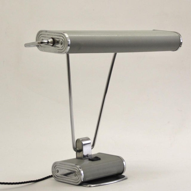 Art Deco French Grey and Chromed Table Lamp by Eileen Gray for Jumo, 1940s For Sale - Image 17 of 17