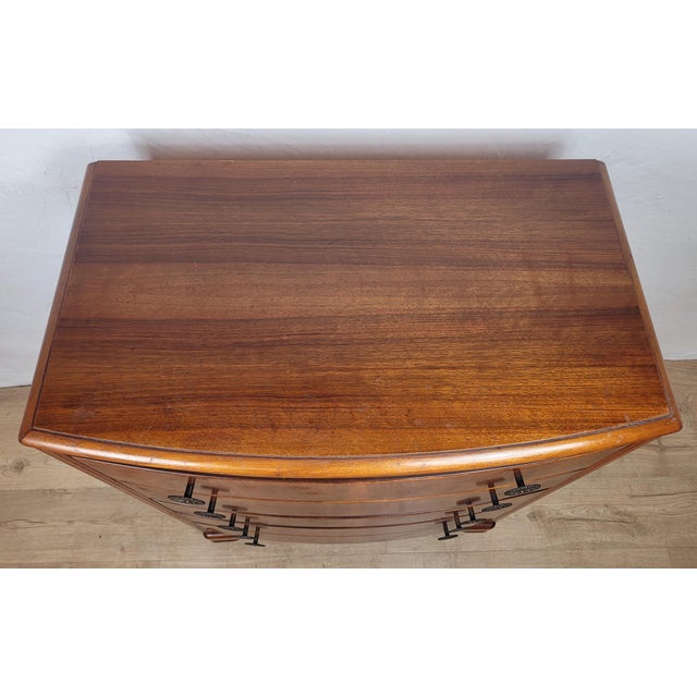 Vintage English Bow Front Chest of Drawers in Walnut, 1960s For Sale - Image 10 of 17