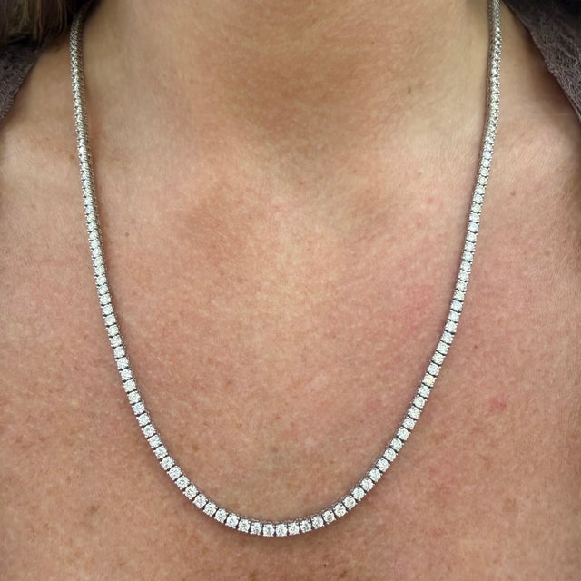 White 14k White Gold 11.88ct Round Diamond 4 Prongs Tennis Chain Matinee Necklace For Sale - Image 8 of 8