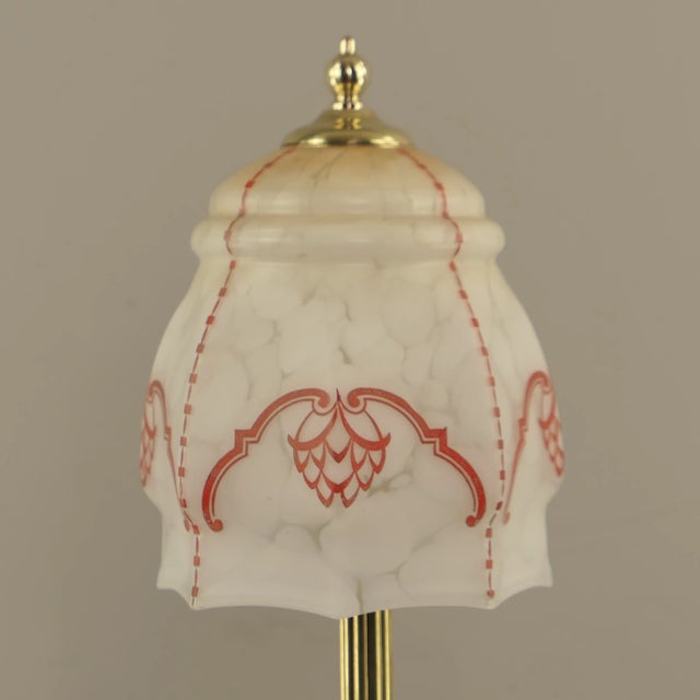 English Ladies Table Lamp in Brass, 1900s For Sale - Image 6 of 14