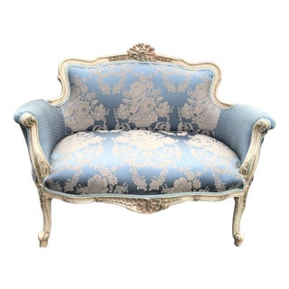 Vintage French Louis XVI Cream Beech Blue Damask Settee – 1 Pc For Sale