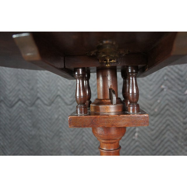 Antique Queen Anne Philadelphia Mahogany Tilt Top Birdcage Candlestand Tea Table For Sale - Image 4 of 12