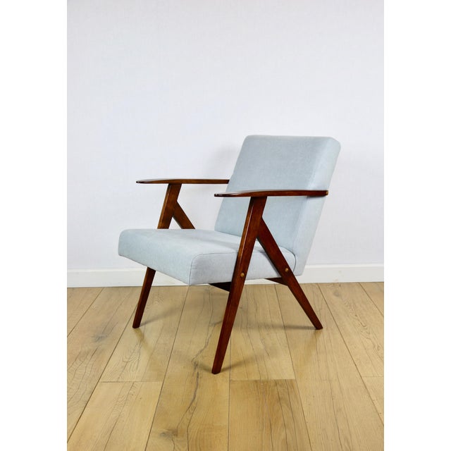 Vintage armchair in blue turquoise colour, similar to VAR model. 2 pieces available. A classic vintage armchair, very...