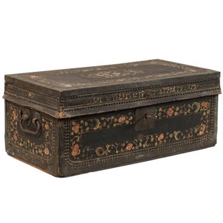 19th Century Chinese Camphor Wood and Leather Trunk With Hand-Painted Flowers For Sale