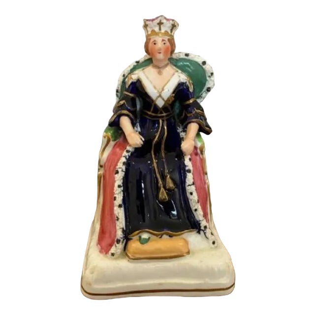 Antique Royal Portrait Figure of Queen Victoria from Staffordshire, 1870 For Sale