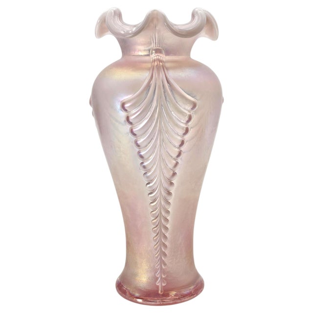 Mid 20th Century Fenton Pink Opalescent Carnival Glass Feather Pattern Ruffled Vase, Mid-Century For Sale - Image 5 of 16