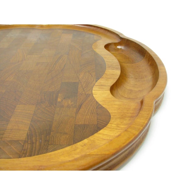 Wood Vintage Nissen Denmark Clover Shaped Teak Carving Tray With Staved Teak Design For Sale - Image 7 of 12