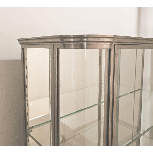 Brushed Steel Mirrored French Display Case / Vitrine, Circa 1920 For Sale - Image 4 of 7