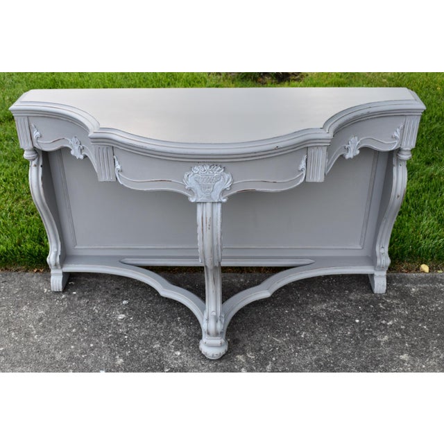 Antique Walnut Carved Hollywood Regency Style Console Table Painted Gray/Distres For Sale In Philadelphia - Image 6 of 15