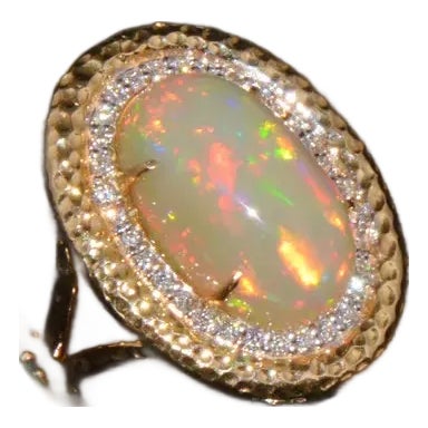 Certified Natural 7.44Cts VS F Diamond Opal Cocktail Halo Hammered 18K Solid Gold Ring, size 6.75 For Sale