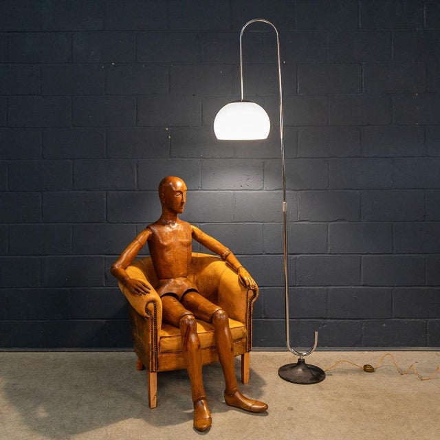Vintage Italian Chrome Floor Lamp with Opaline Shade, 1970s For Sale - Image 3 of 14