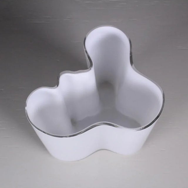 White Vase by Alvar Aalto, Italy, 1960s For Sale - Image 8 of 11