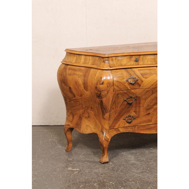 Mid 20th Century Italian Beautifully Veneered Bombé Chest For Sale - Image 12 of 14