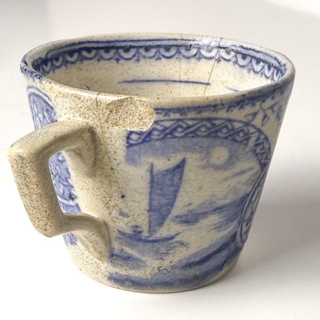 Chinese Antique 18th-Century Chinese Export Blue & White Porcelain Cup & Saucer For Sale - Image 3 of 10
