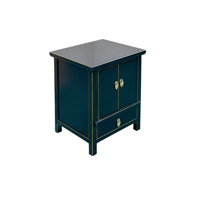 Traditional Oriental Black Lacquer Moon Face Hardware Small End Table Nightstand For Sale - Image 3 of 12