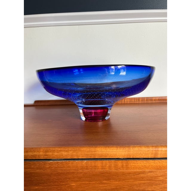Signed Göran Wärff Kosta Boda Cobalt Blue & Ruby Art Glass Centerpiece Bowl For Sale In New York - Image 6 of 12