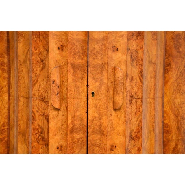 Art Deco Burr Walnut Cocktail Cabinet from Epstein, 1930s For Sale - Image 12 of 13