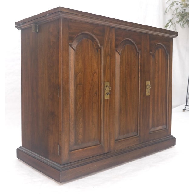 Solid Cherry Raised Panel Doors Liquor Bar Serving Flip Top Cabinet MINT For Sale - Image 10 of 18