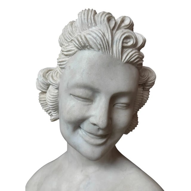 A Female Portrait in a Marble Bust For Sale - Image 4 of 12
