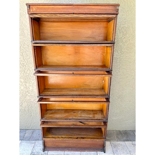 Globe Wernicke Antique Tiger Oak Globe Wernicke Co. 7 Piece Sectional Bookcase Standard C 9 1/2 Unit For Sale - Image 4 of 12