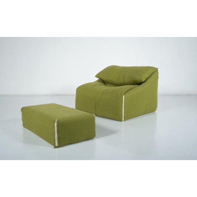 Green Plumy Armchair and Ottoman by Annie Hiéronimus for Cinna, 1980s Beautiful green upholstery with the white zipper...