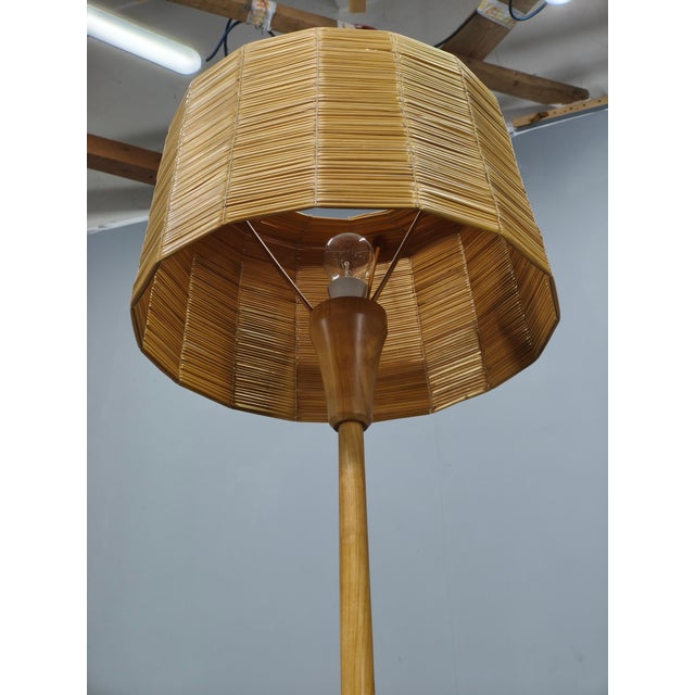 Rattan Floor Lamp by Jan Kalous for Uluv, Former Czechoslovakia, 1960s For Sale - Image 11 of 14
