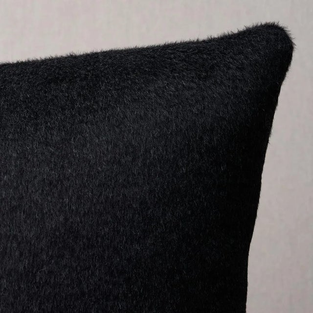 This pillow features Dixon Mohair Weave with a knife edge finish. With a brushed and felted finish, this mohair weave has...